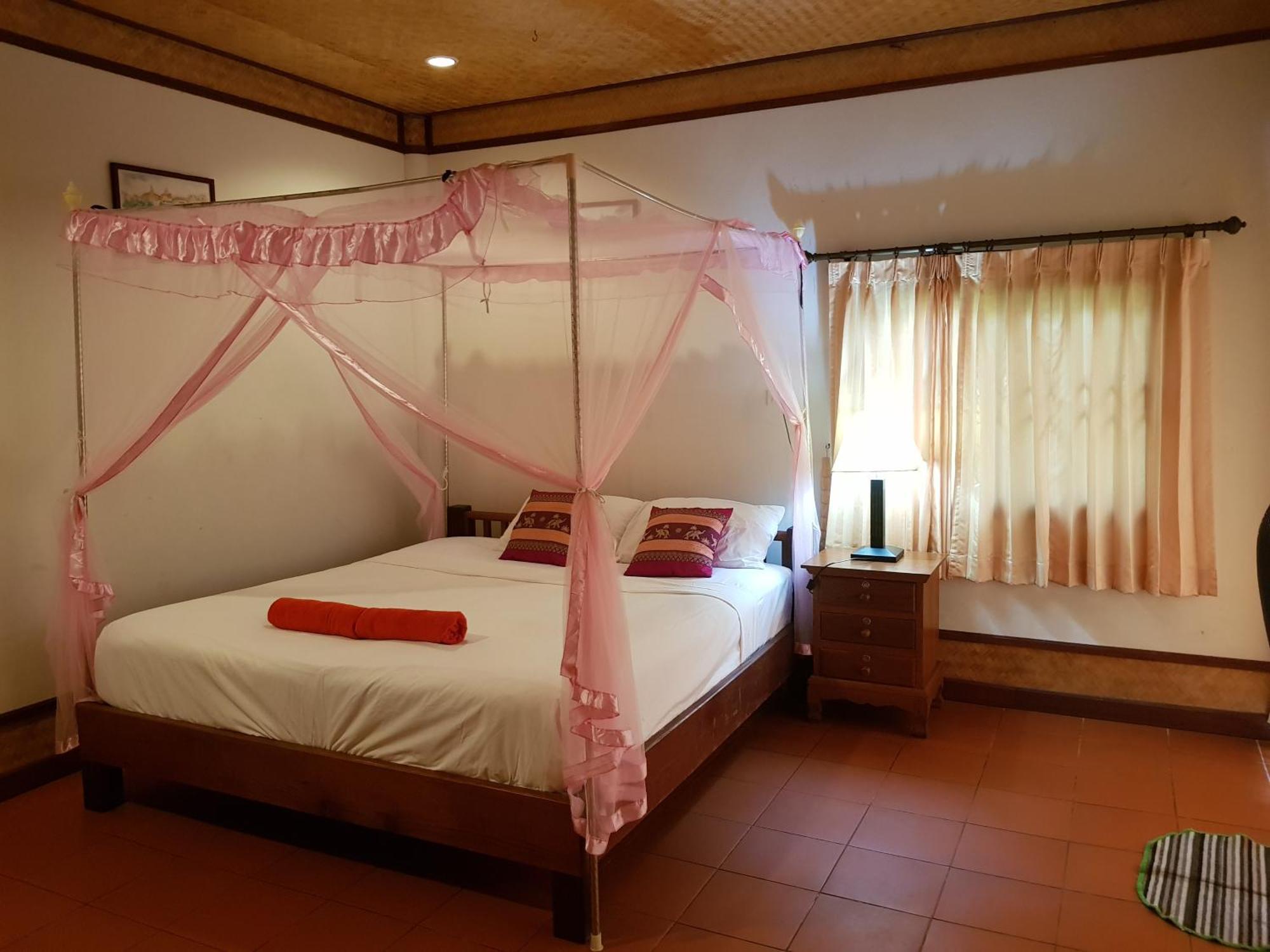 Aow Leuk Grand Hill Ko Tao Room photo